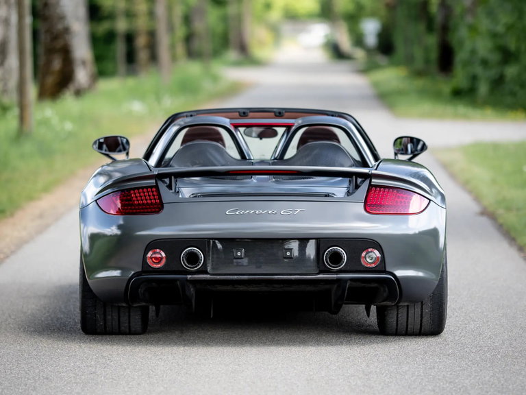 Porsche Carrera GT