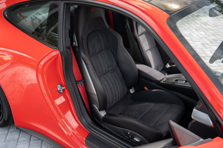 Porsche 991.2 Carrera 4 GTS