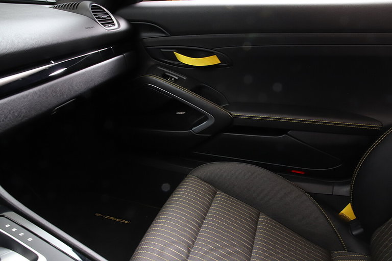 Porsche 718 Boxster T