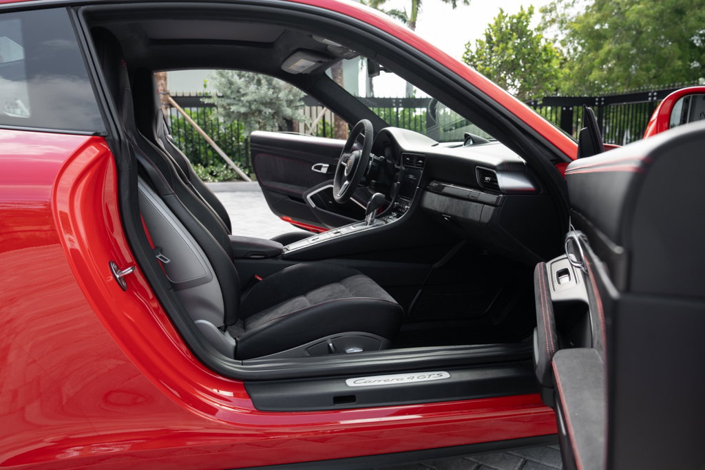Porsche 991.2 Carrera 4 GTS