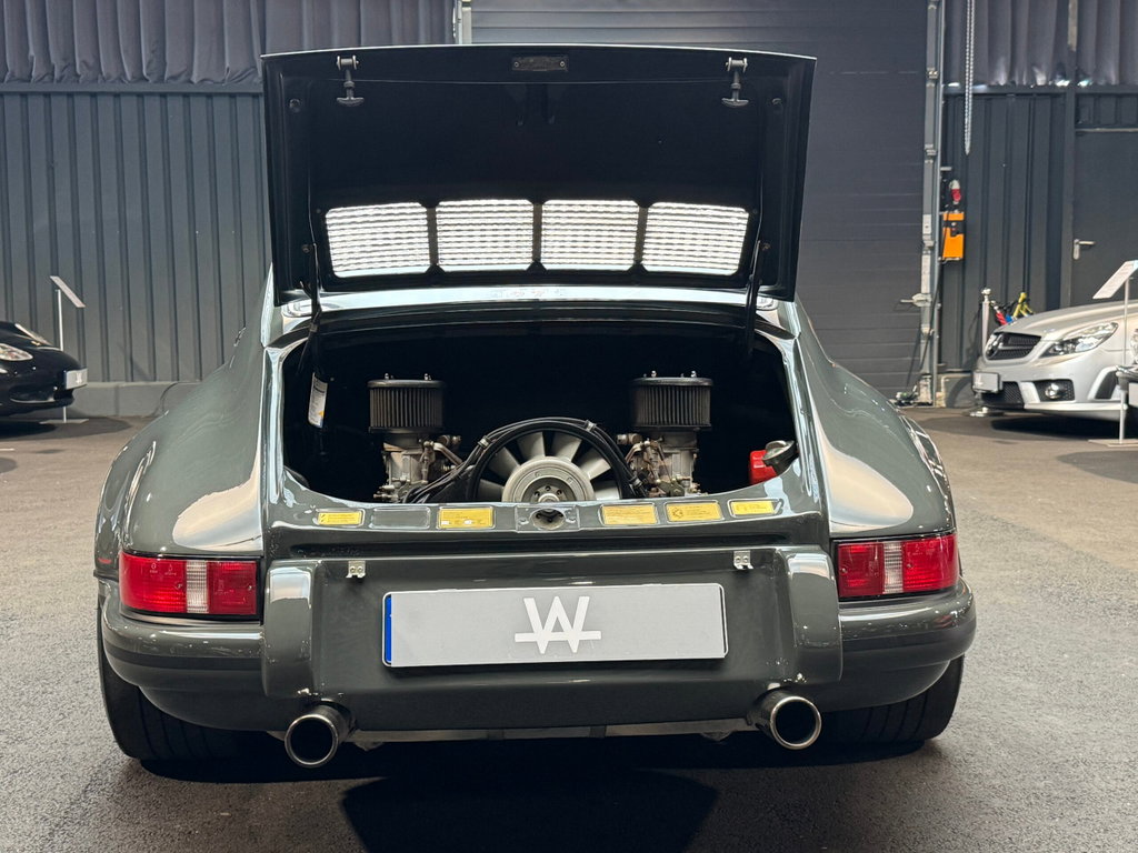 Porsche 911 Modified
