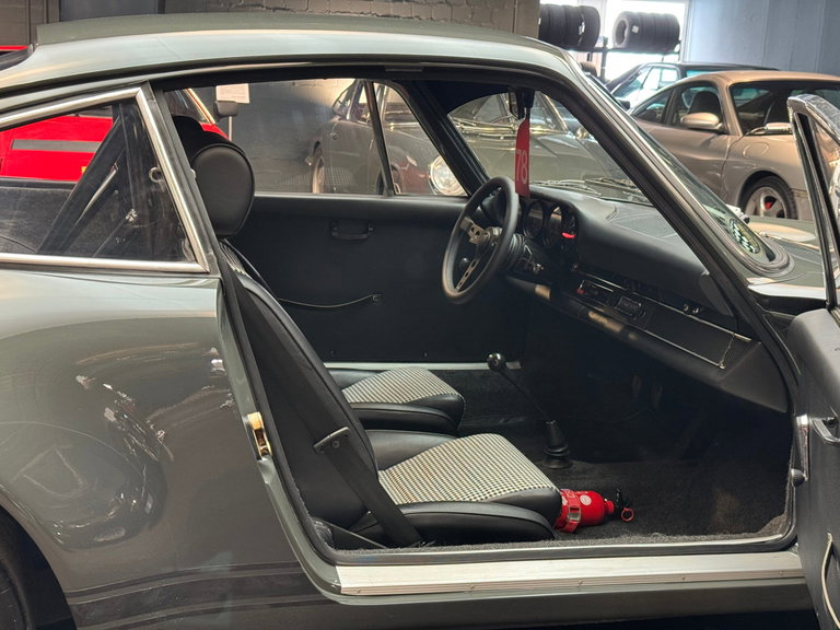Porsche 911 Modified