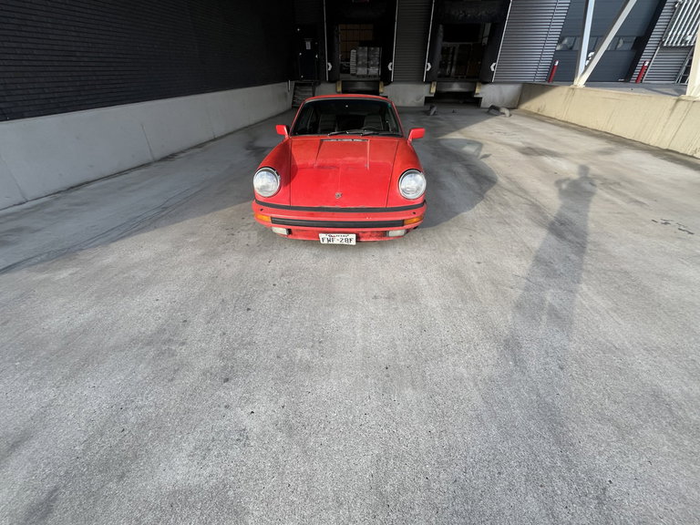 Porsche 911 Carrera 3.2 (US)