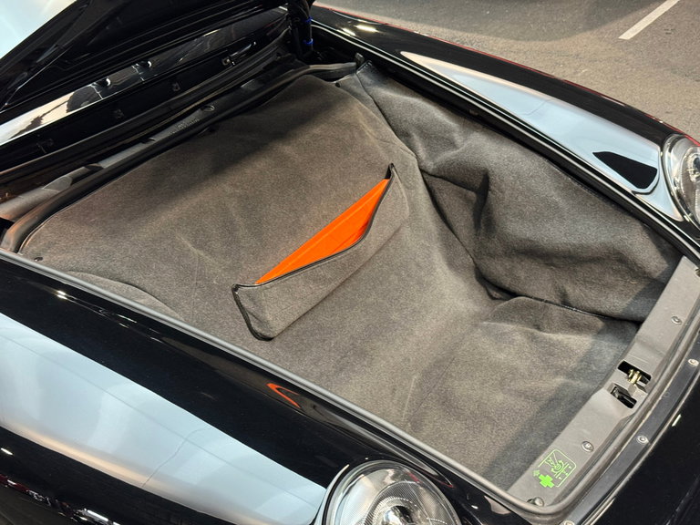 Porsche 993 Carrera 4S