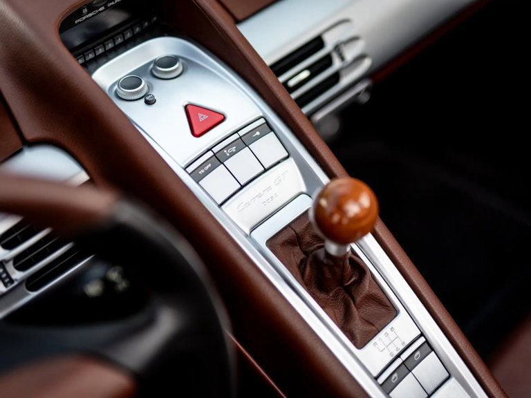 Porsche Carrera GT