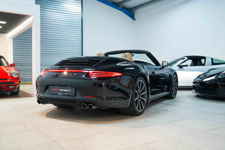 Porsche 991 Carrera 4S