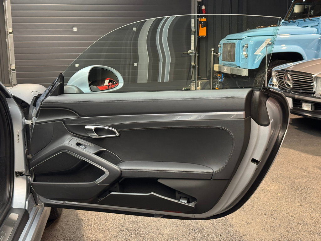 Porsche 981 Cayman S