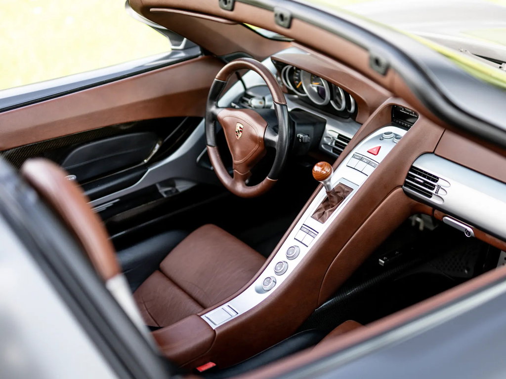 Porsche Carrera GT
