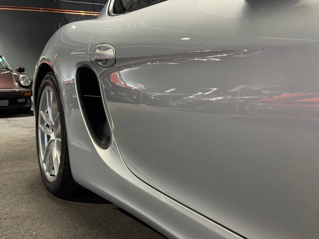 Porsche 981 Cayman S