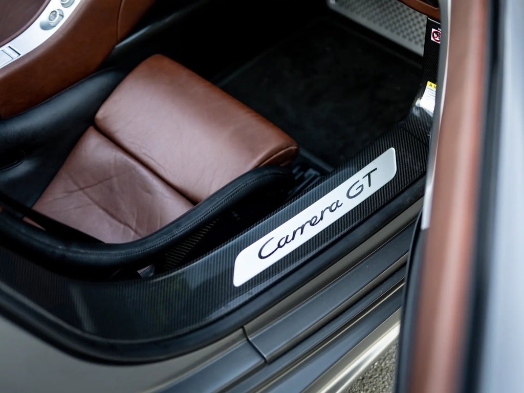 Porsche Carrera GT