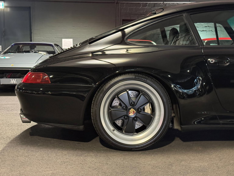 Porsche 993 Carrera 4S
