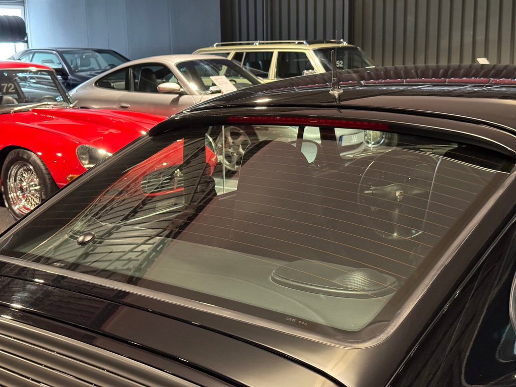 Porsche 993 Carrera 4S