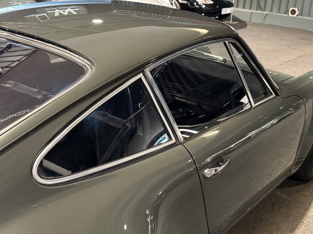 Porsche 911 Modified