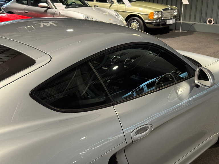 Porsche 981 Cayman S