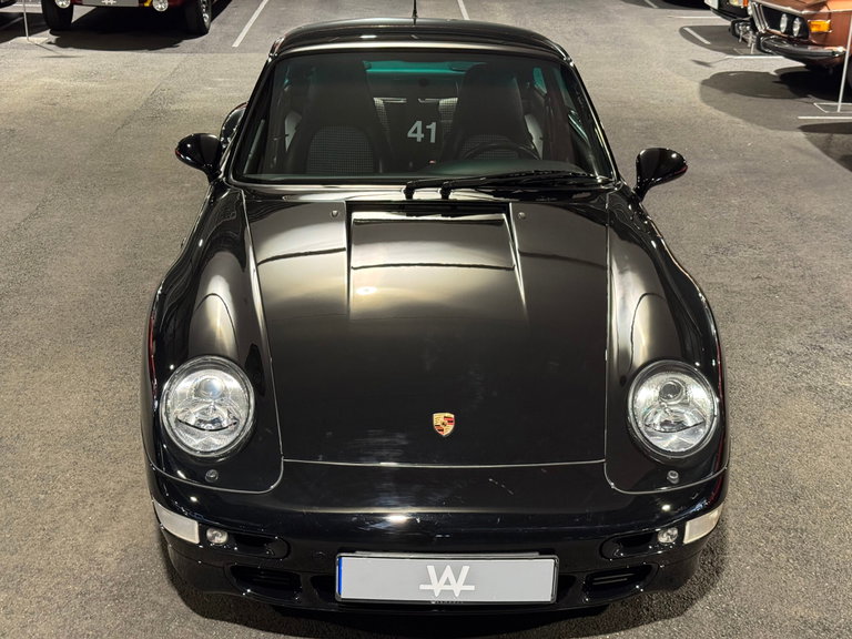 Porsche 993 Carrera 4S