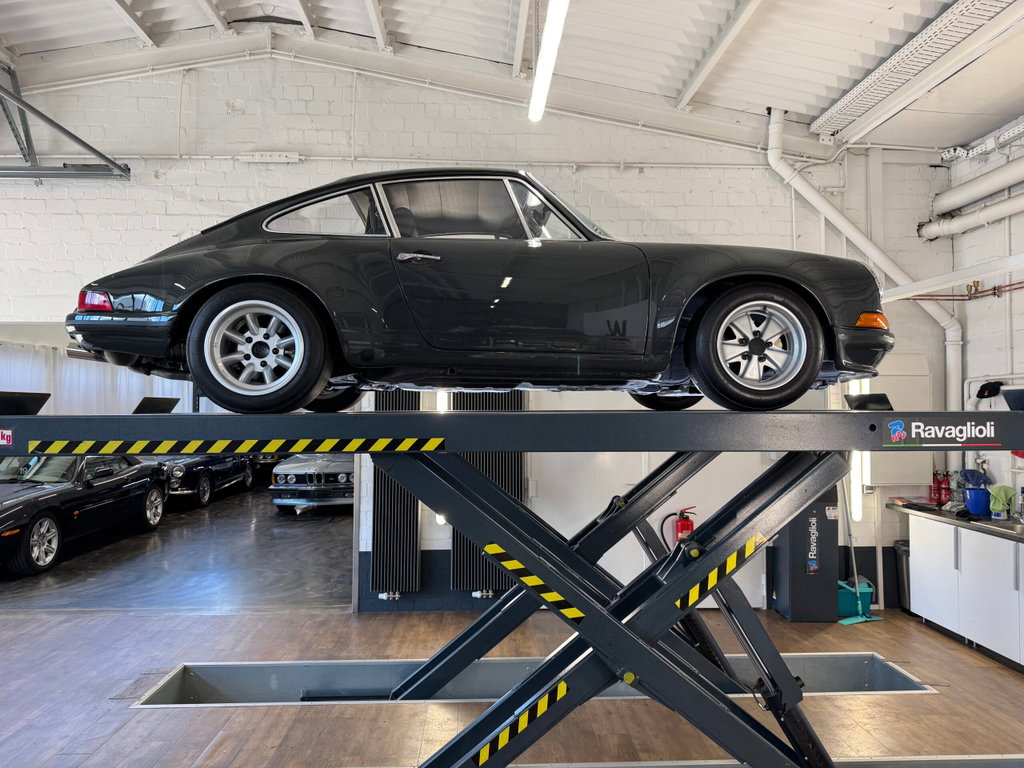 Porsche 911 Modified