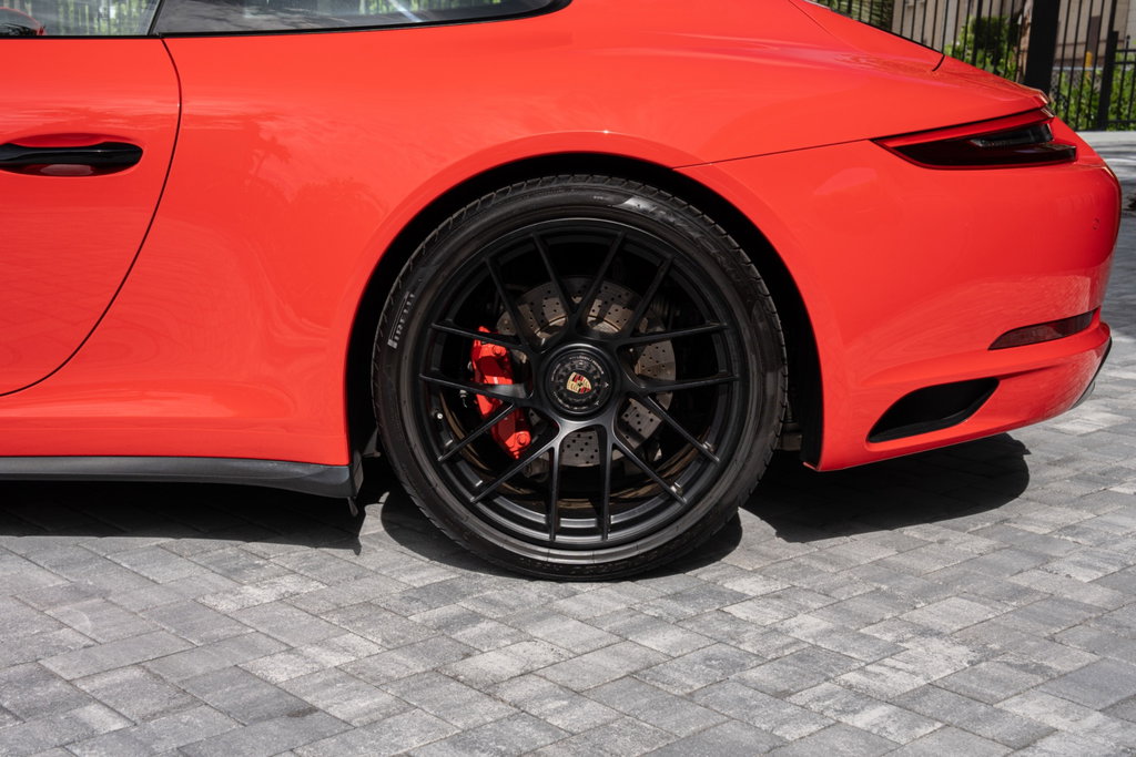 Porsche 991.2 Carrera 4 GTS