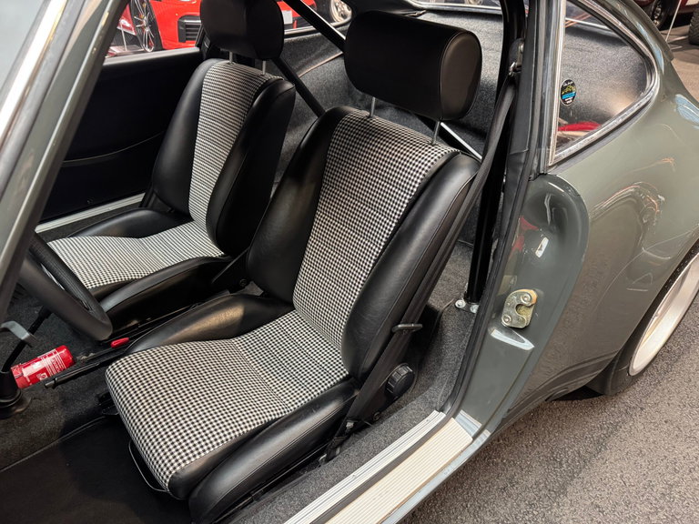 Porsche 911 Modified