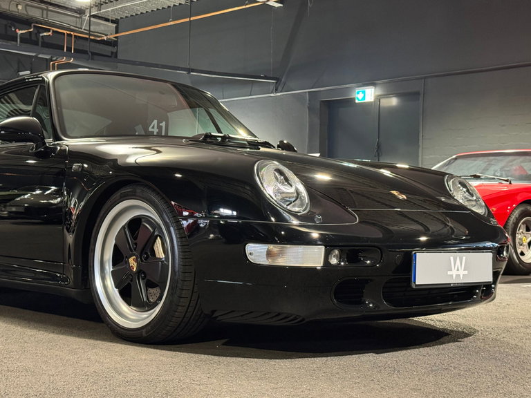 Porsche 993 Carrera 4S