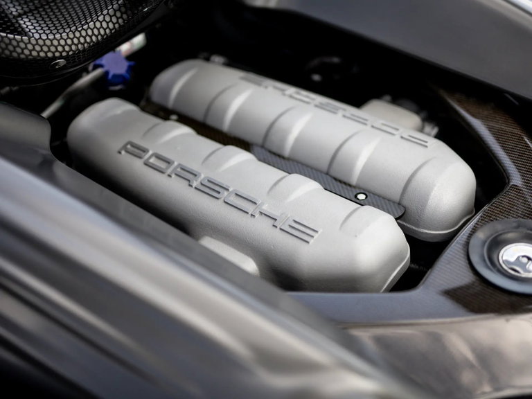 Porsche Carrera GT