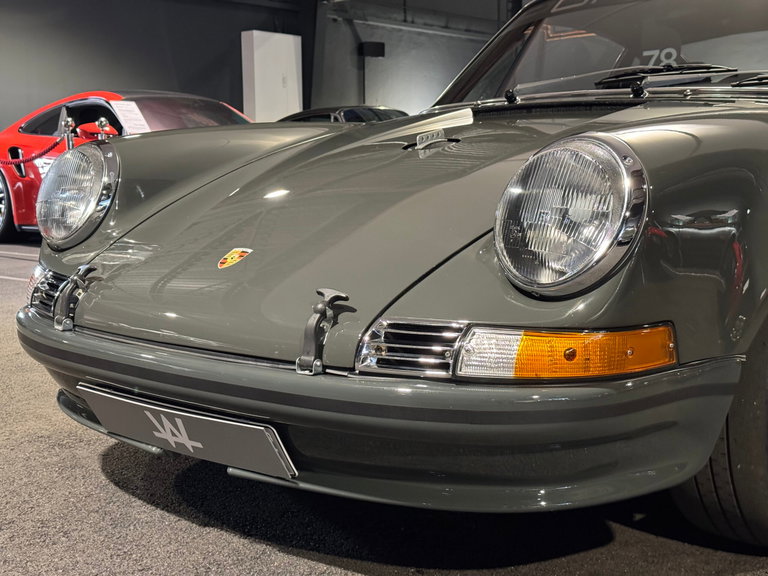 Porsche 911 Modified