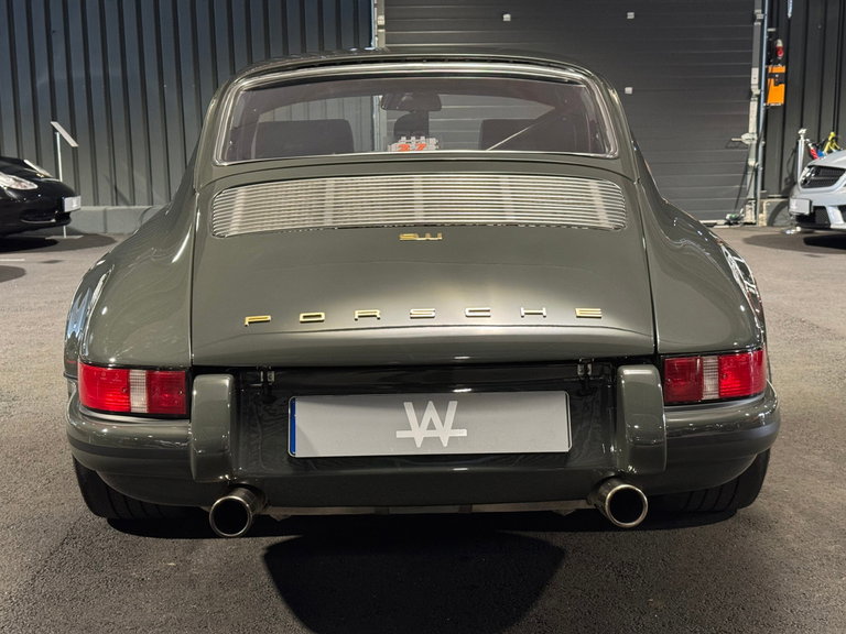 Porsche 911 Modified