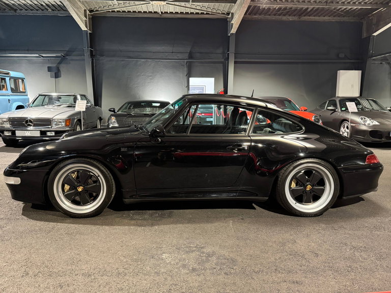 Porsche 993 Carrera 4S