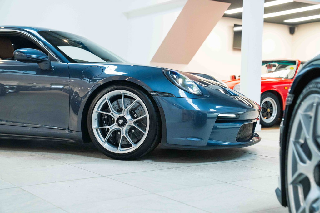 Porsche 992 GT3 Touring