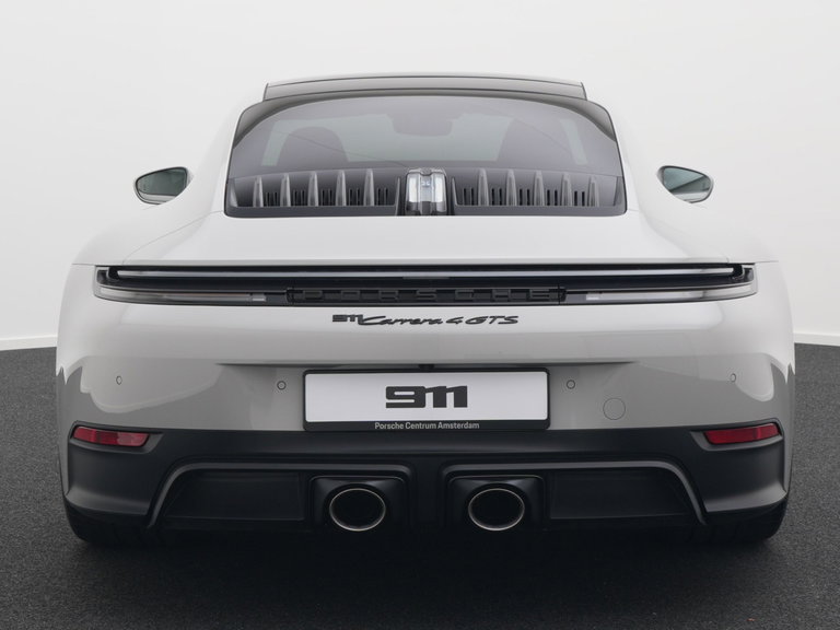 Porsche 992.2 Carrera 4 GTS