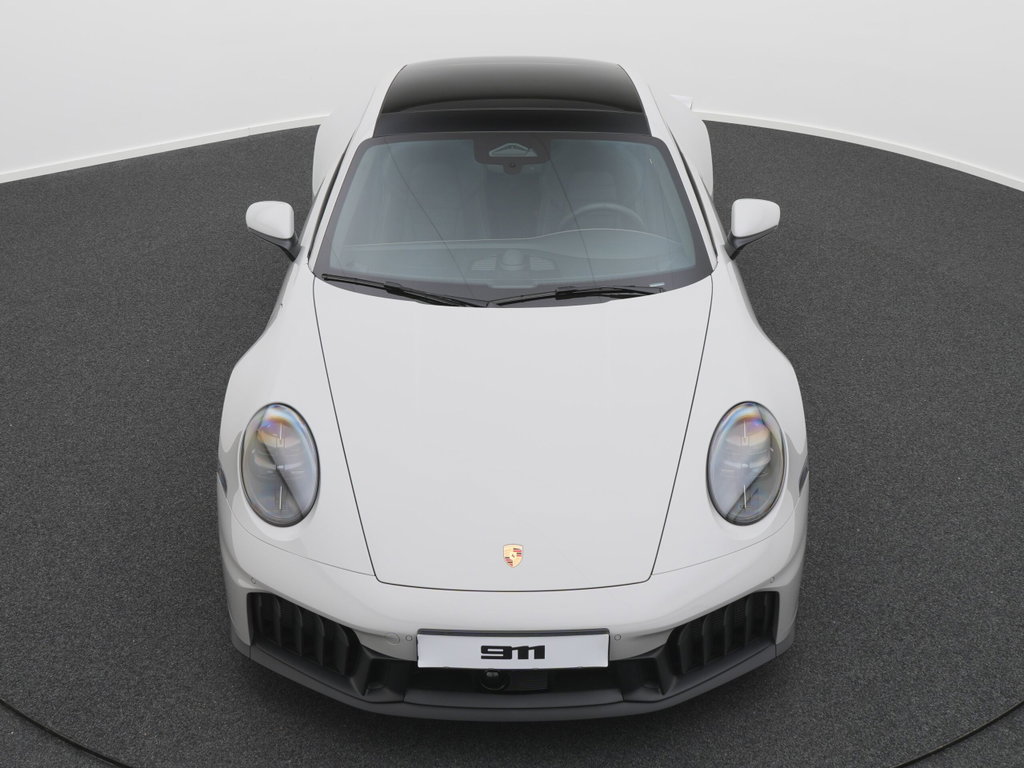 Porsche 992.2 Carrera 4 GTS