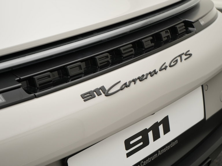 Porsche 992.2 Carrera 4 GTS