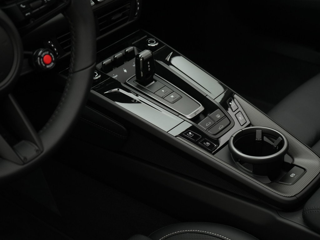 Porsche 992.2 Carrera 4 GTS