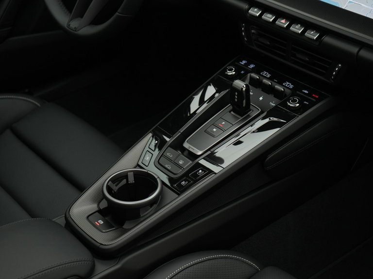 Porsche 992.2 Carrera 4 GTS