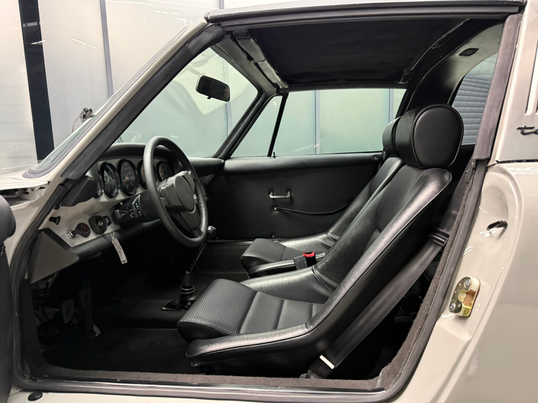 Porsche 911 T (US)