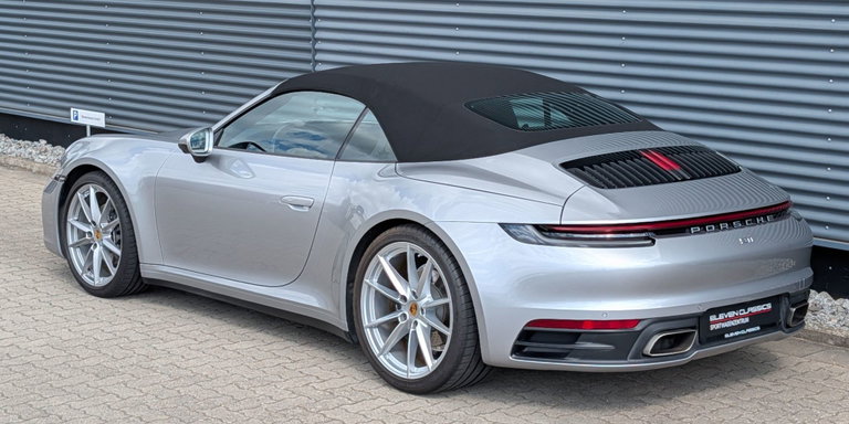 Porsche 992 Carrera