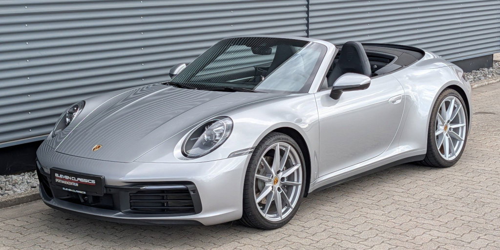 Porsche 992 Carrera