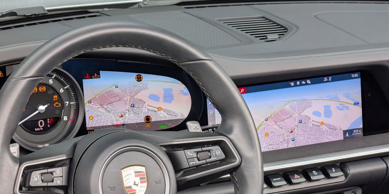 Porsche 992 Carrera