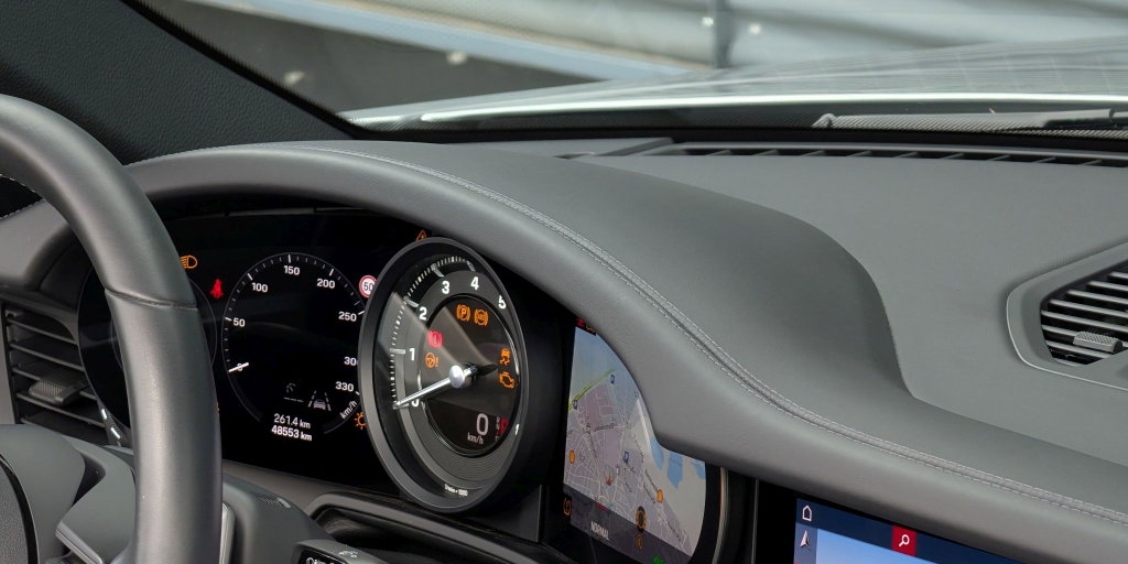 Porsche 992 Carrera