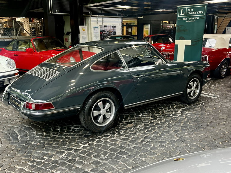 Porsche 912