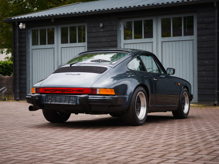 Porsche 911 SC
