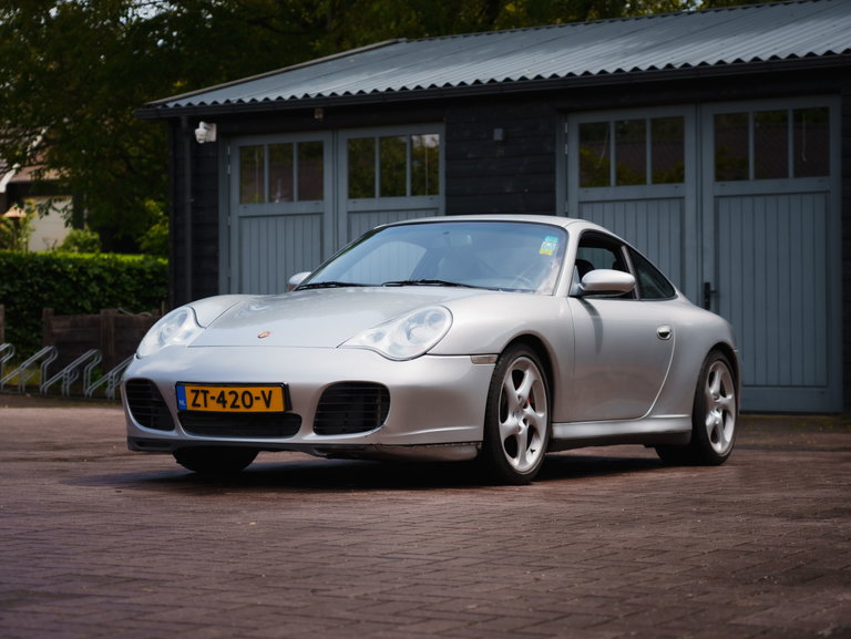 Porsche 996.2 Carrera 4S
