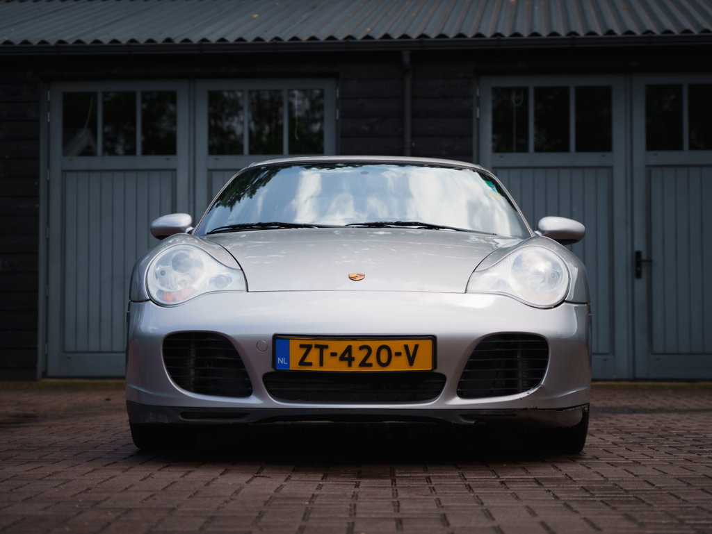 Porsche 996.2 Carrera 4S