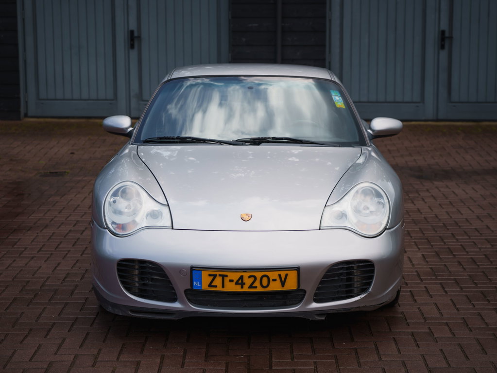 Porsche 996.2 Carrera 4S