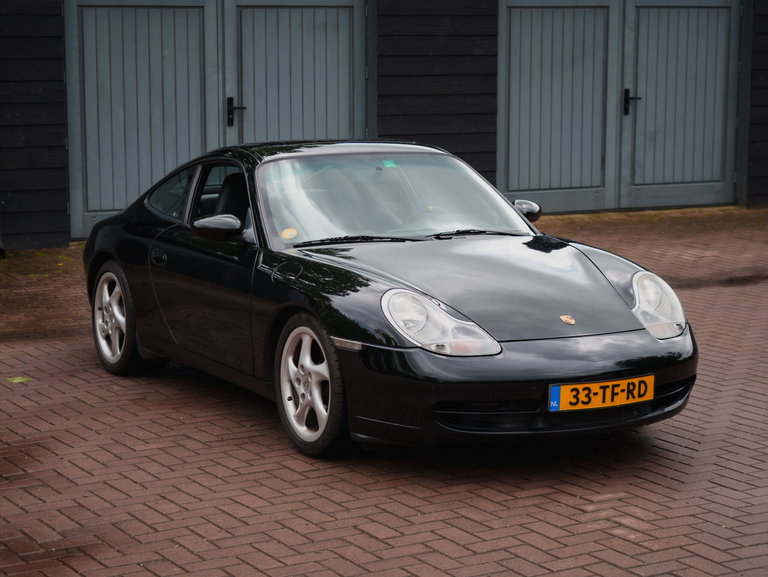 Porsche 996 Carrera