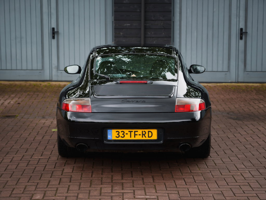 Porsche 996 Carrera