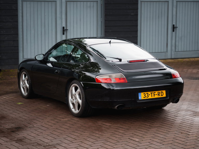 Porsche 996 Carrera