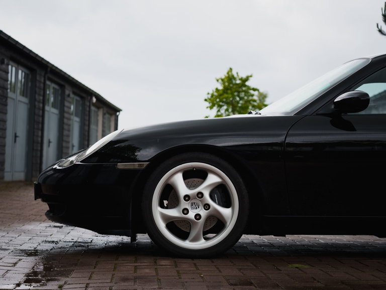 Porsche 996 Carrera