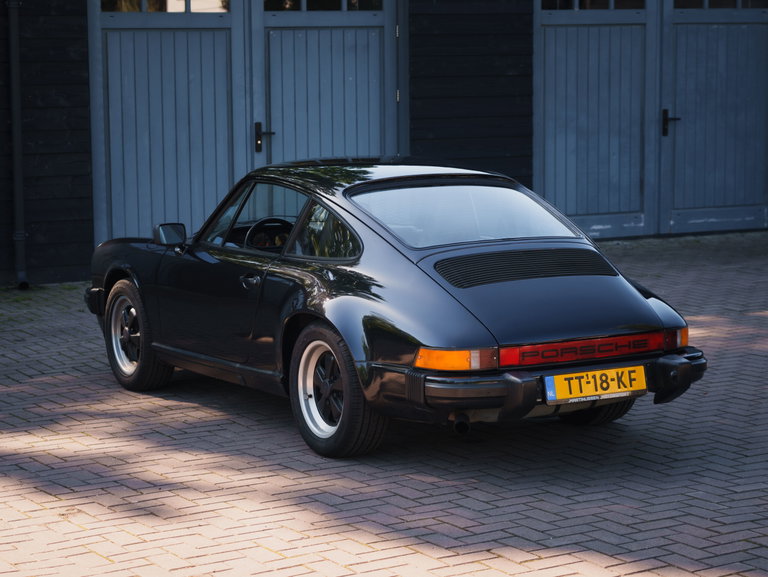 Porsche 911 SC