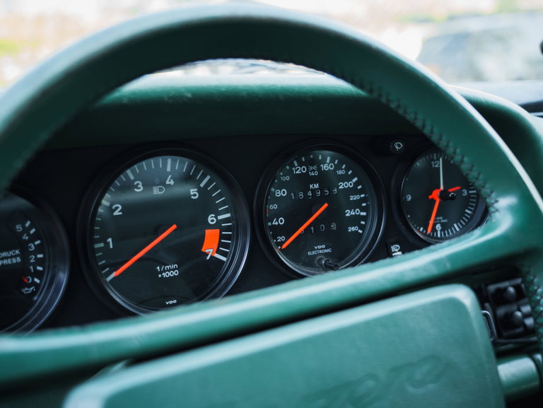 Porsche 911 Carrera 3.2