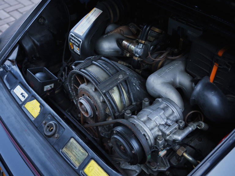 Porsche 911 Carrera 3.2